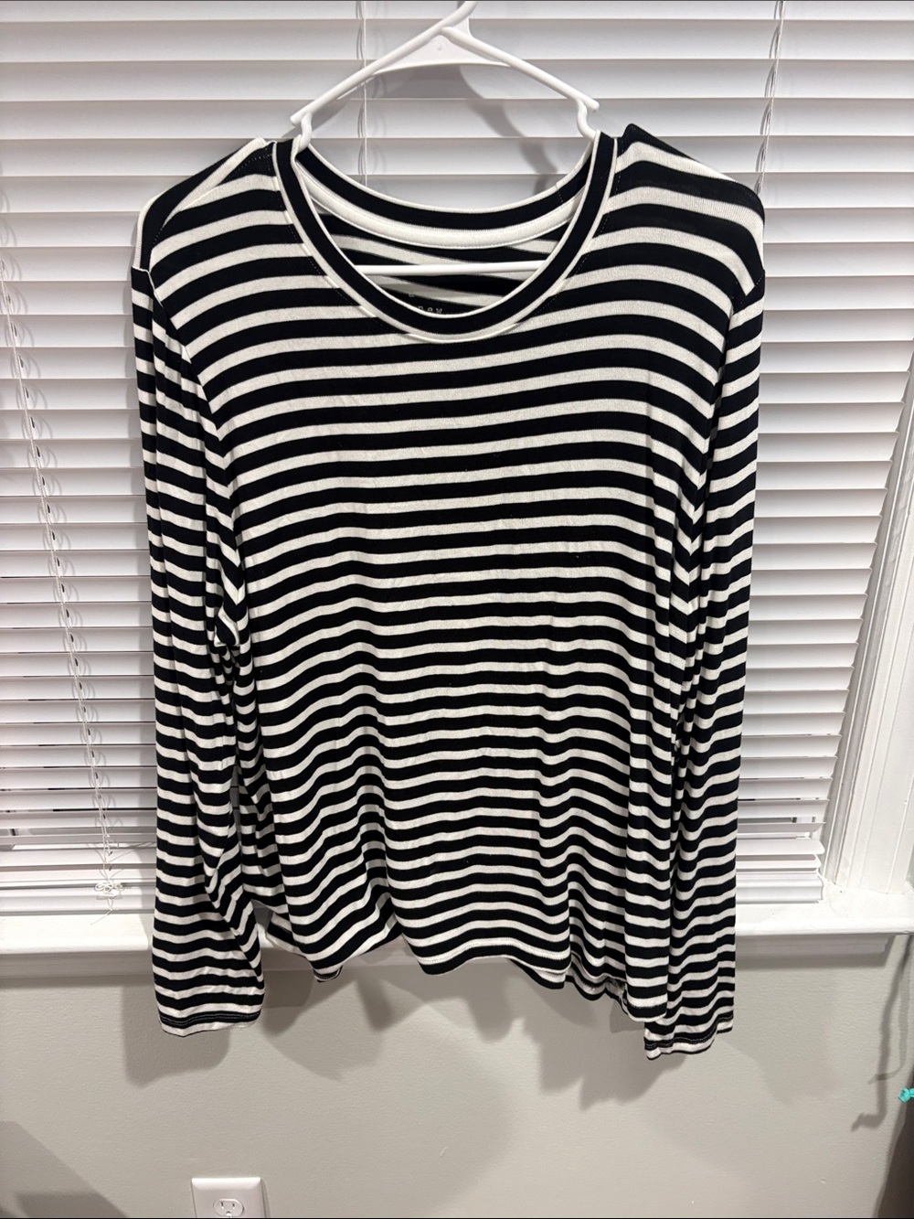 a new day Black and White Striped Long-Sleeve Crewneck Top